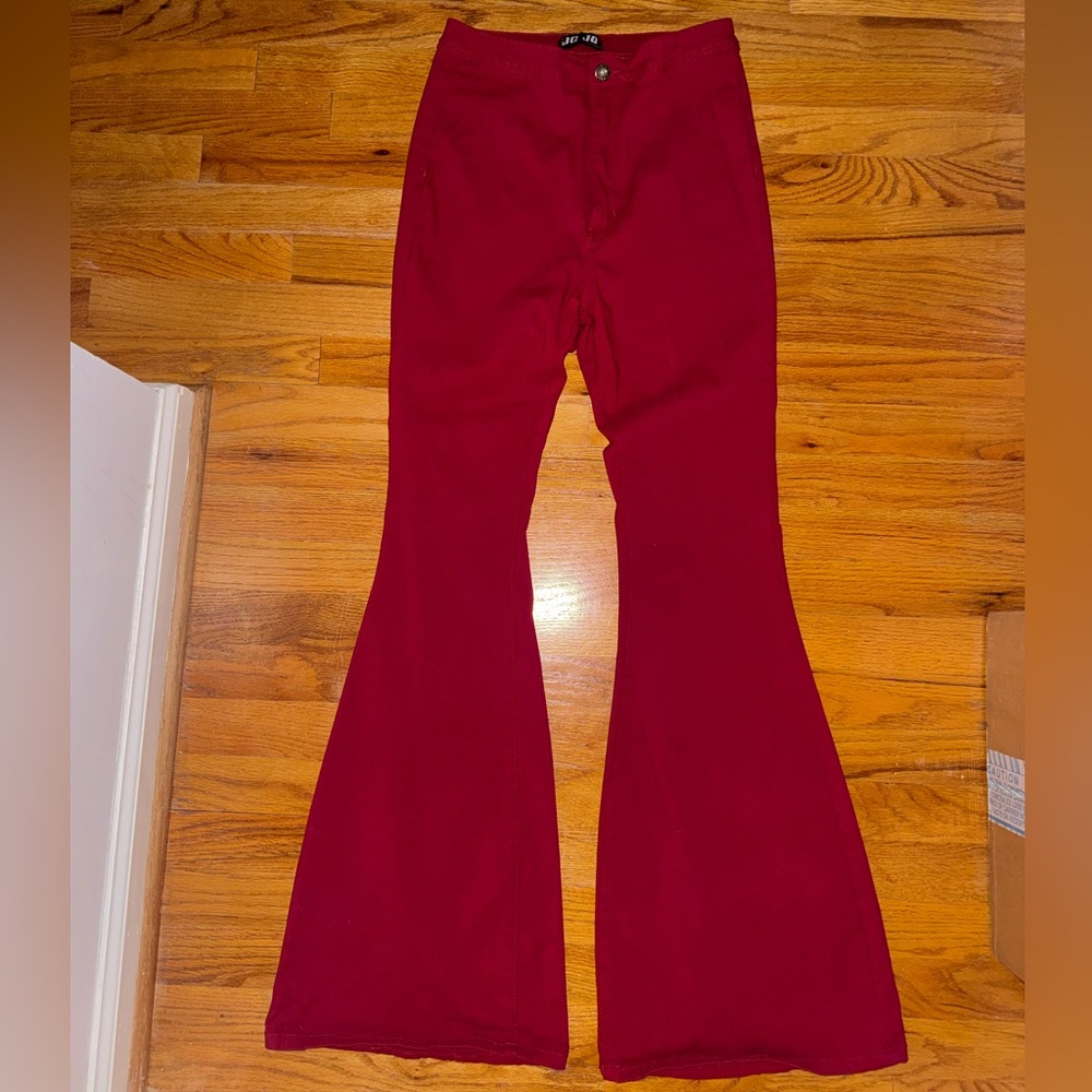 JC & JQ FIONA HIGH WAISTED BELL BOTTOM FLARE JEANS LIKE NEW BURGUNDY